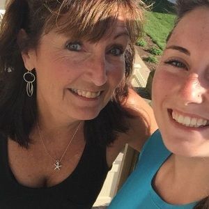 Meet your Posher, Michele